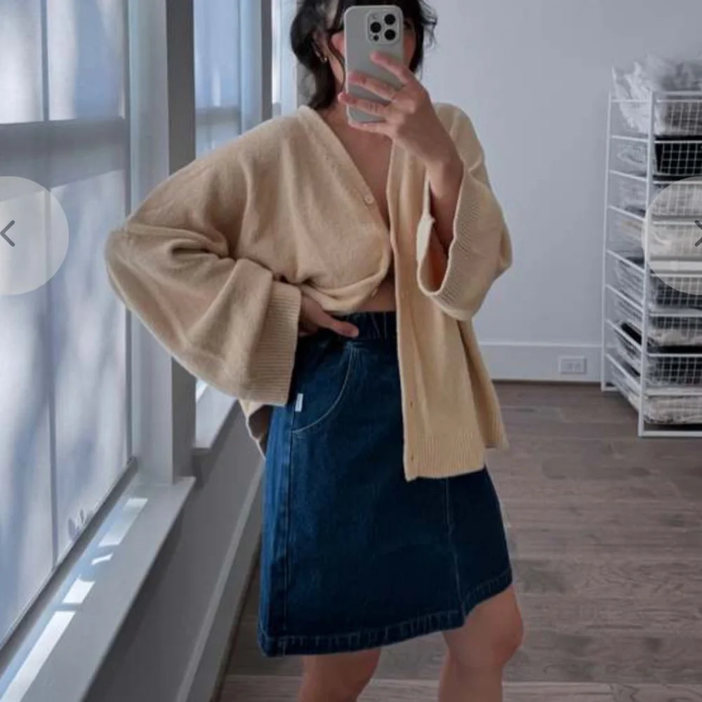 Le Bon Shoppe city denim skirt elastic waist pockets - Picture 3 of 9